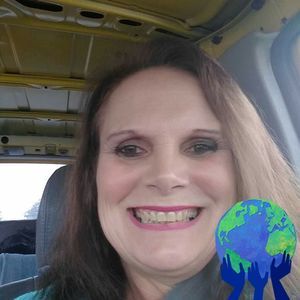 Meet your Posher, Loretta